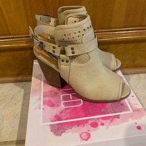 Not Rated Aubree Beige Street Dance Heel